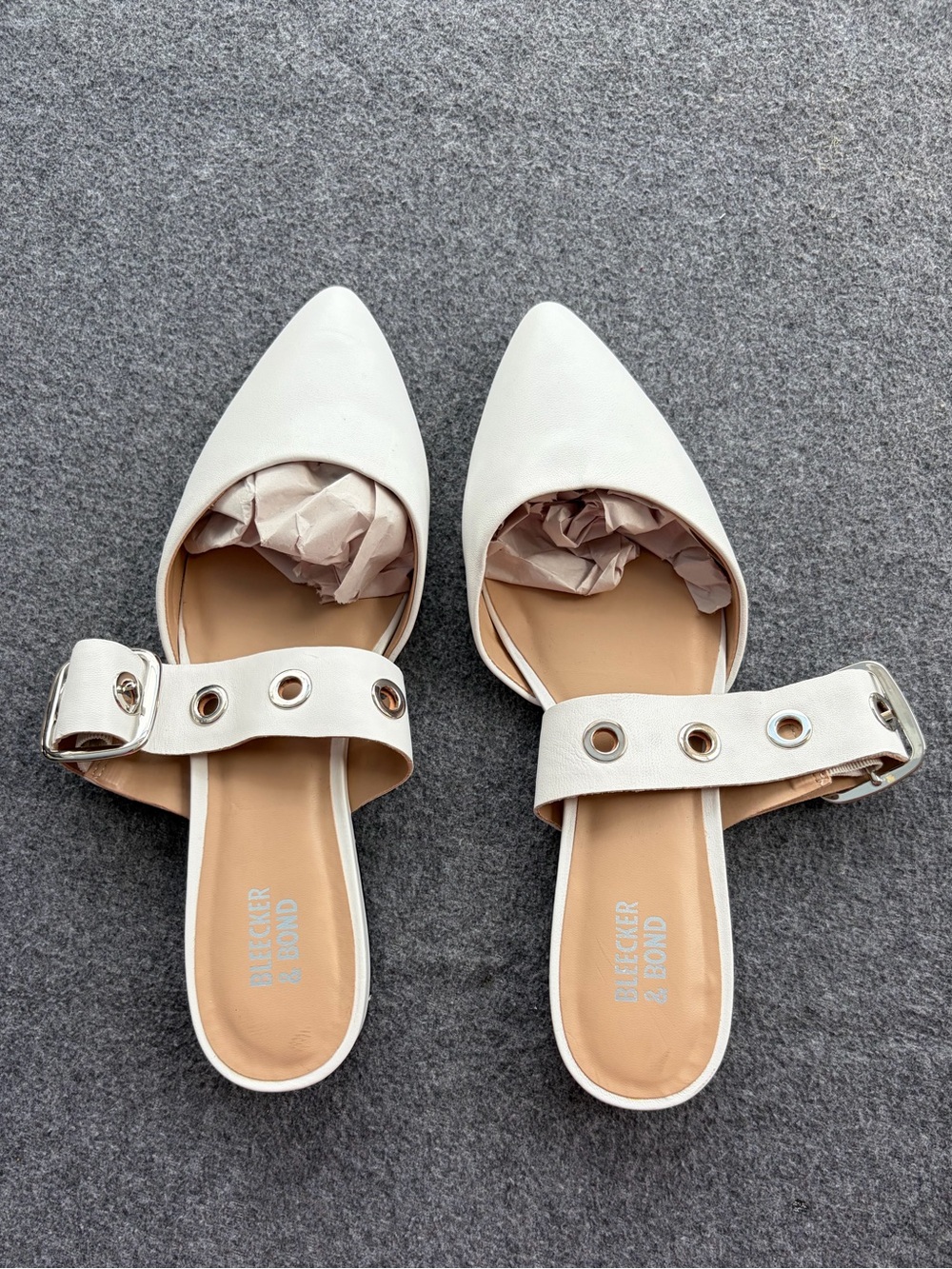Bleecker & Bond Zada White Leather Pointed-Toe Buckle Mules Preppy Coquette